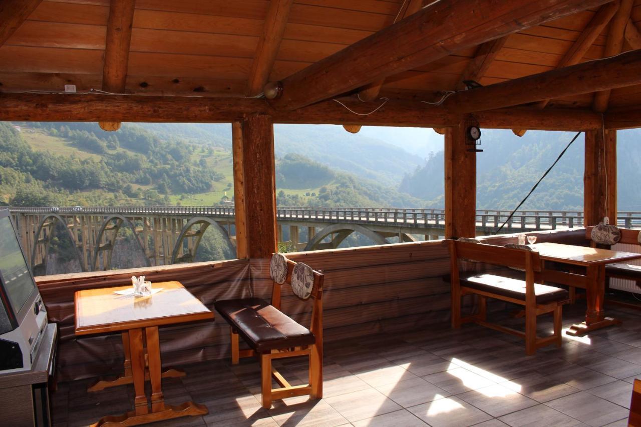 Tara Bridge Castle Hotel Žabljak Buitenkant foto