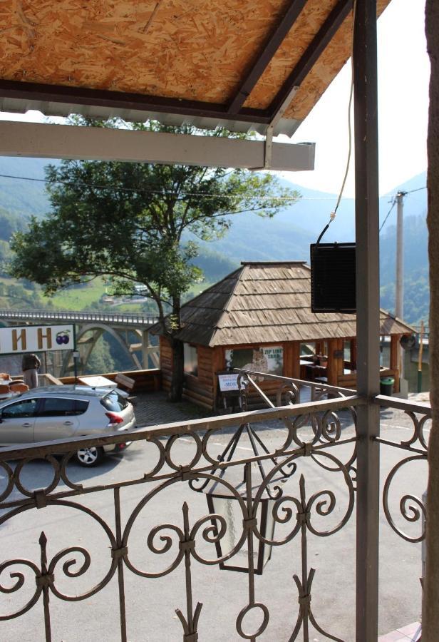 Tara Bridge Castle Hotel Žabljak Buitenkant foto