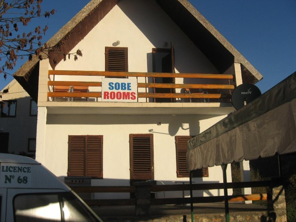 Tara Bridge Castle Hotel Žabljak Buitenkant foto