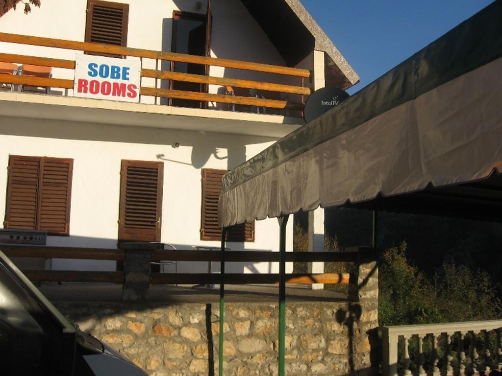 Tara Bridge Castle Hotel Žabljak Buitenkant foto